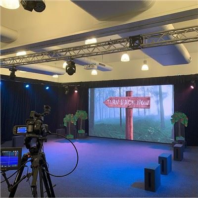 Kościelny wyświetlacz wideo LED Cyfrowy ekran reklamowy